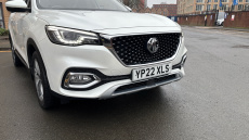 MG Hs 1.5 T-GDI PHEV Exclusive 5dr Auto Hatchback